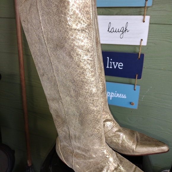 SNAKESKIN LOOK LEATHER BOOTS BY LILY HOLT - Picture 2 of 5